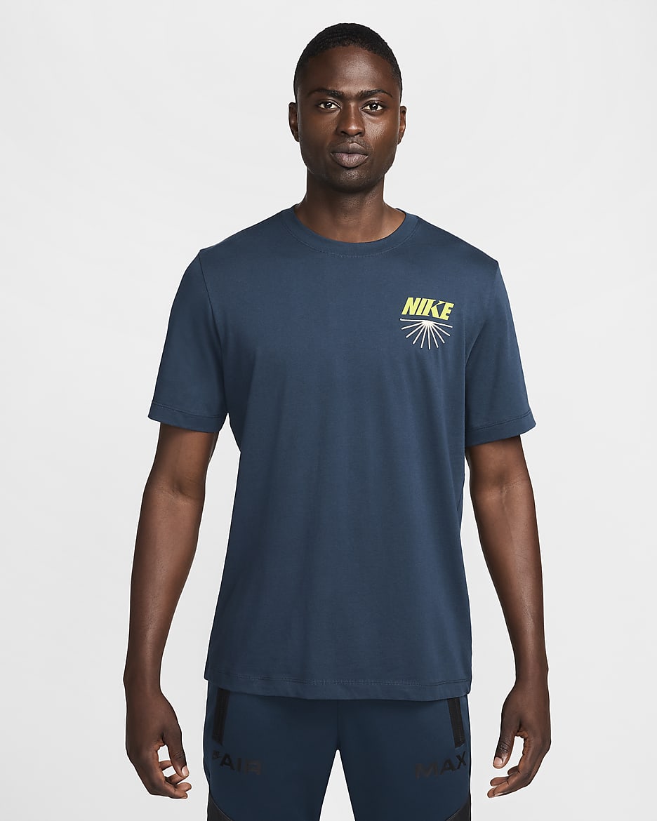 Navy nike t shirt hotsell